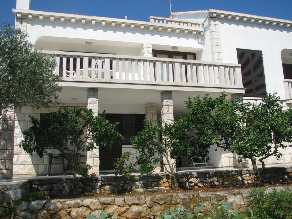 Apartments Blanka Zrnovo Εξωτερικό φωτογραφία